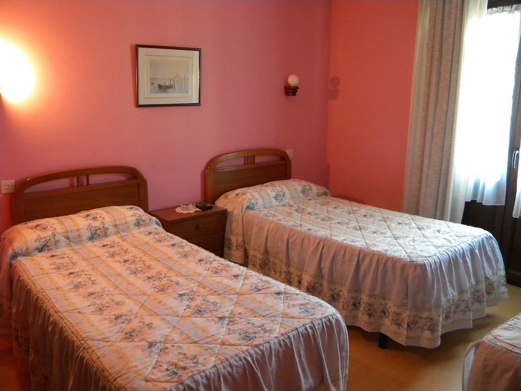 Bricia Hotel Solymar חדר תמונה